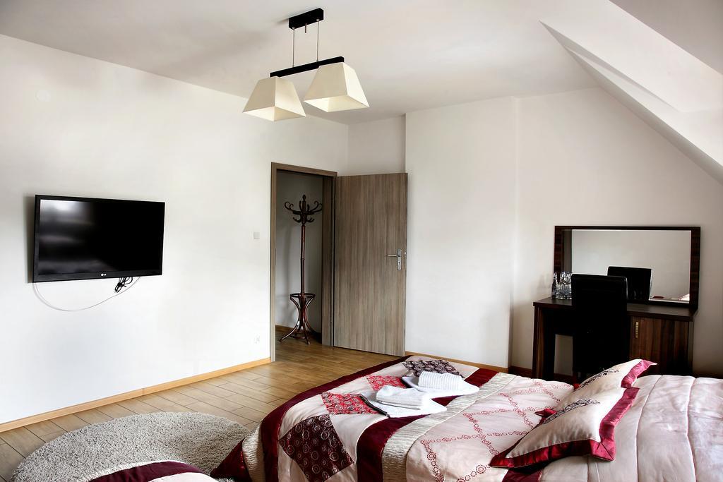 クロスノ Wodnik Bed & Breakfast 部屋 写真